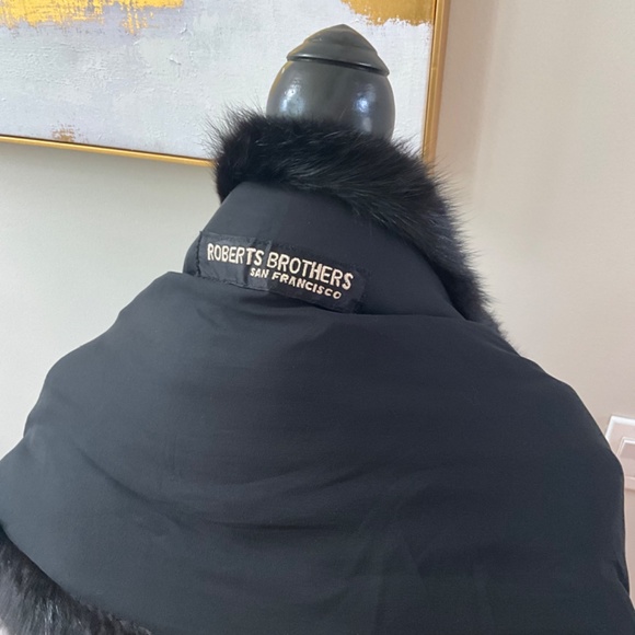 **FALL SALE** Sable Fur Wrap - Picture 4 of 6